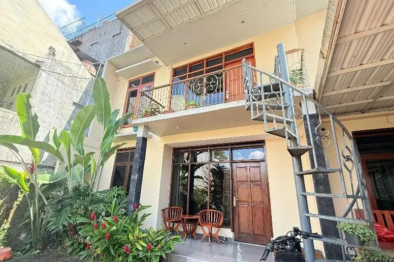 Hazel House Bandung By Zuzu