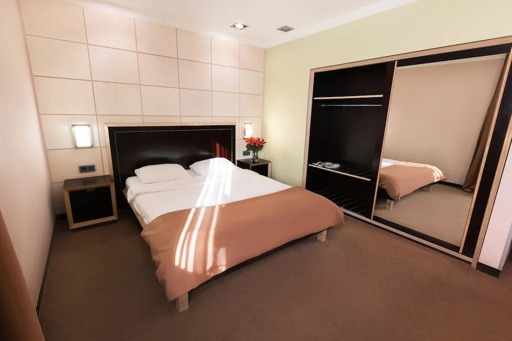 Cosmopolit Hotel - Chambres