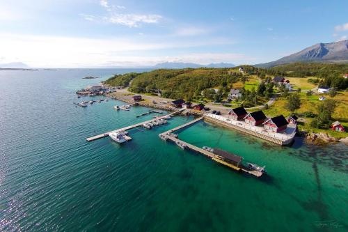 Beach & Waterfront