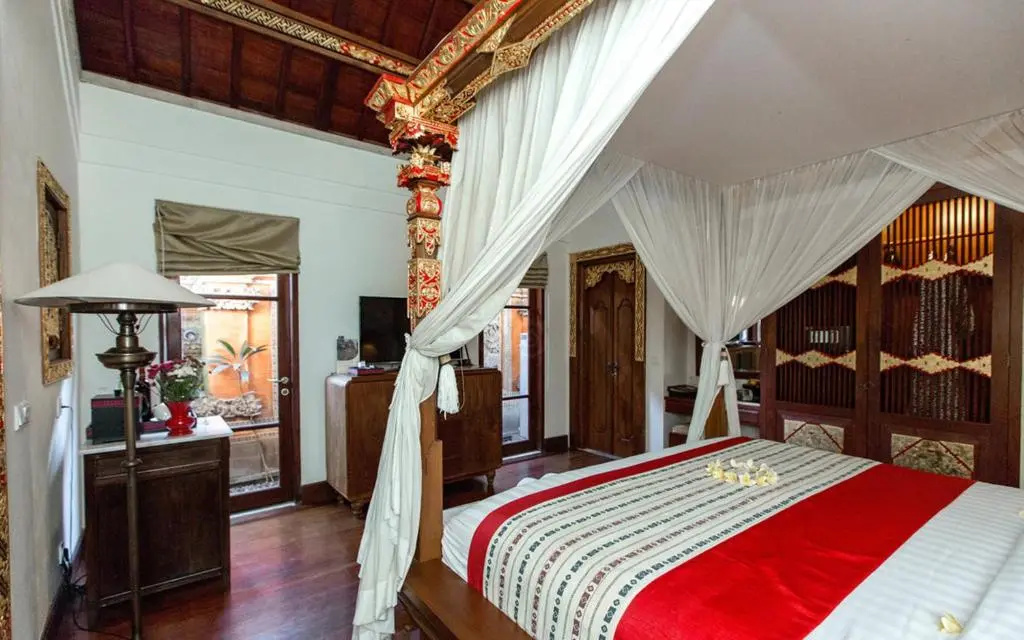 Puri Taman Sukawati Room