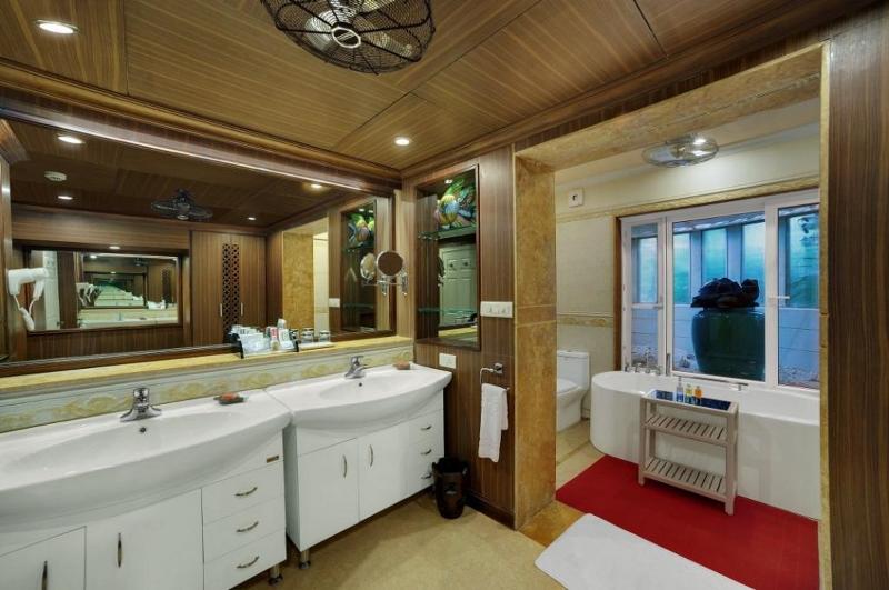 Mayfair Hideaway Spa Resort