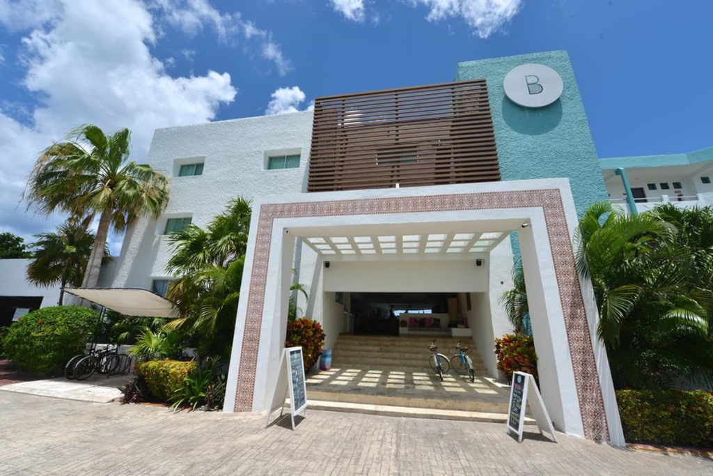 Hotel B Cozumel by null