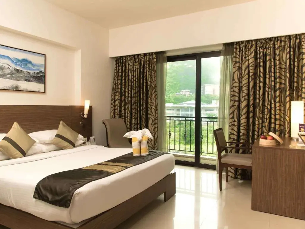 Hotel Celebration Lavasa - Général