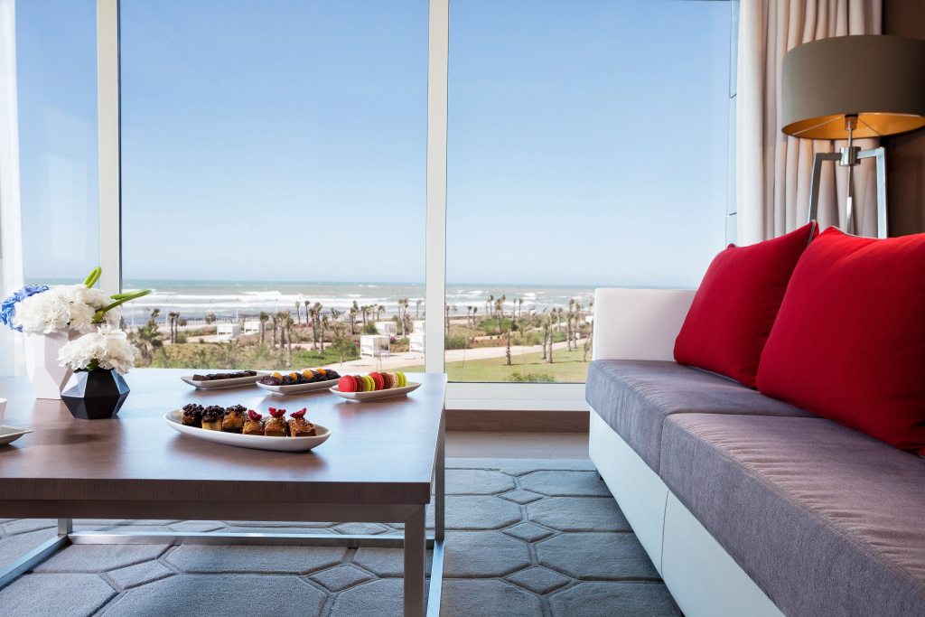 Balcony & Terrace