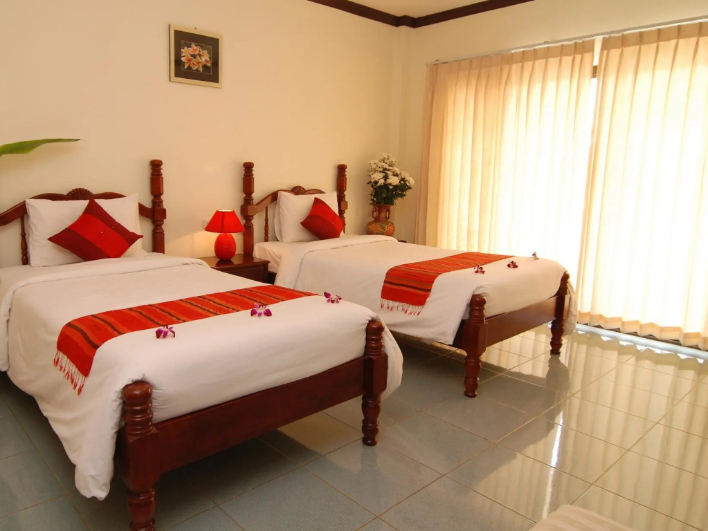 Deluxe Double room (twin beds)