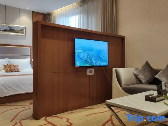 Superior Junior Suite