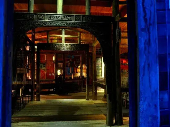 Ya'an River Lake April Inn