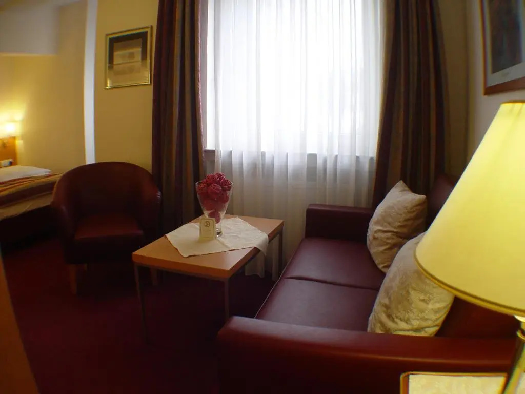 Hotel zum Adler - Chambres