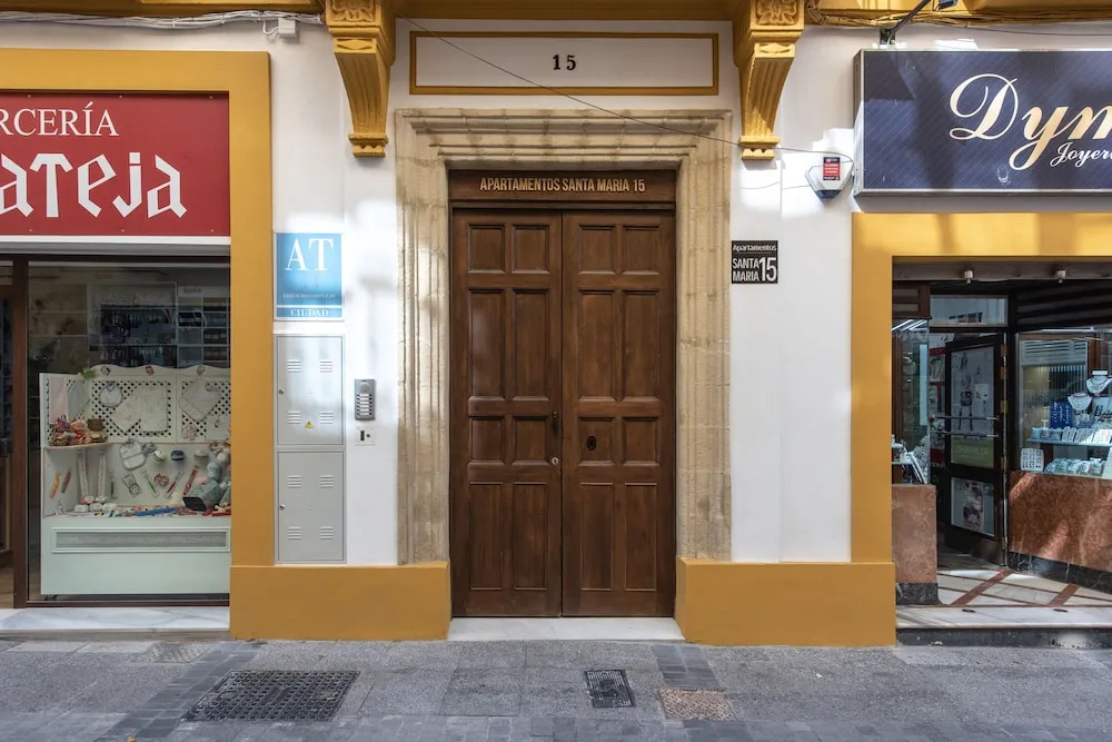 Apartamentos Santa María 15