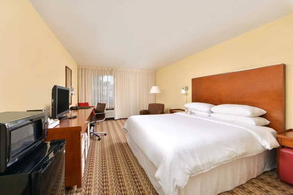 Four Points by Sheraton Oklahoma City Airport