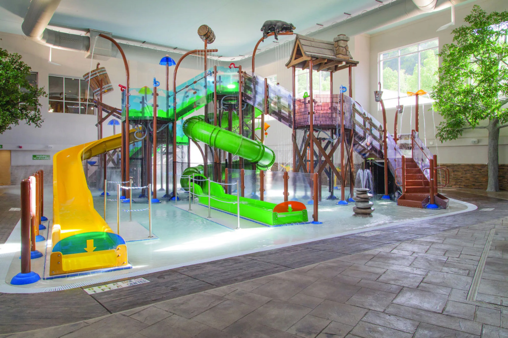 Holiday Inn Express Gatlinburg Downtown by IHG - 2