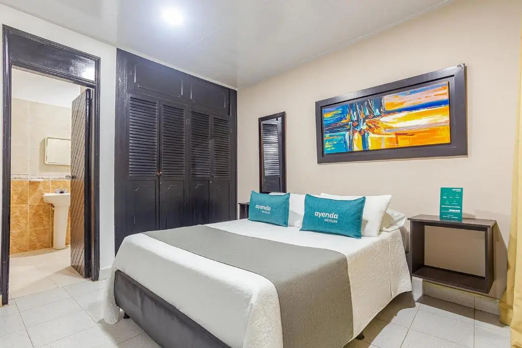 Standard Double room (full double bed)
