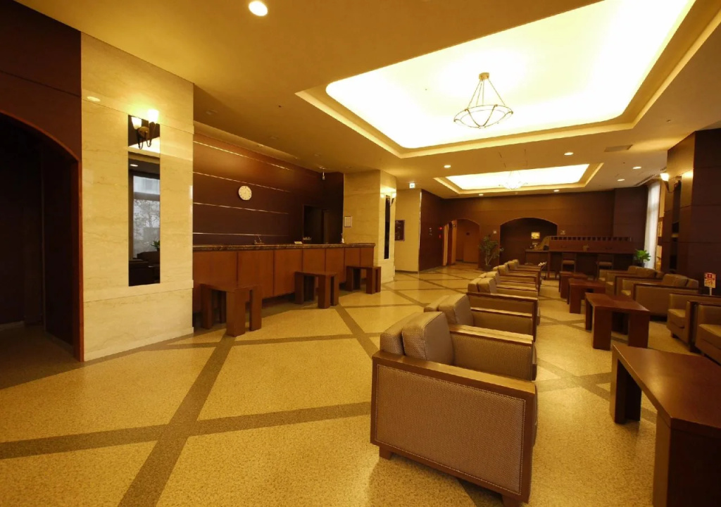 Hotel Route-Inn Higashimuroran Ekimae