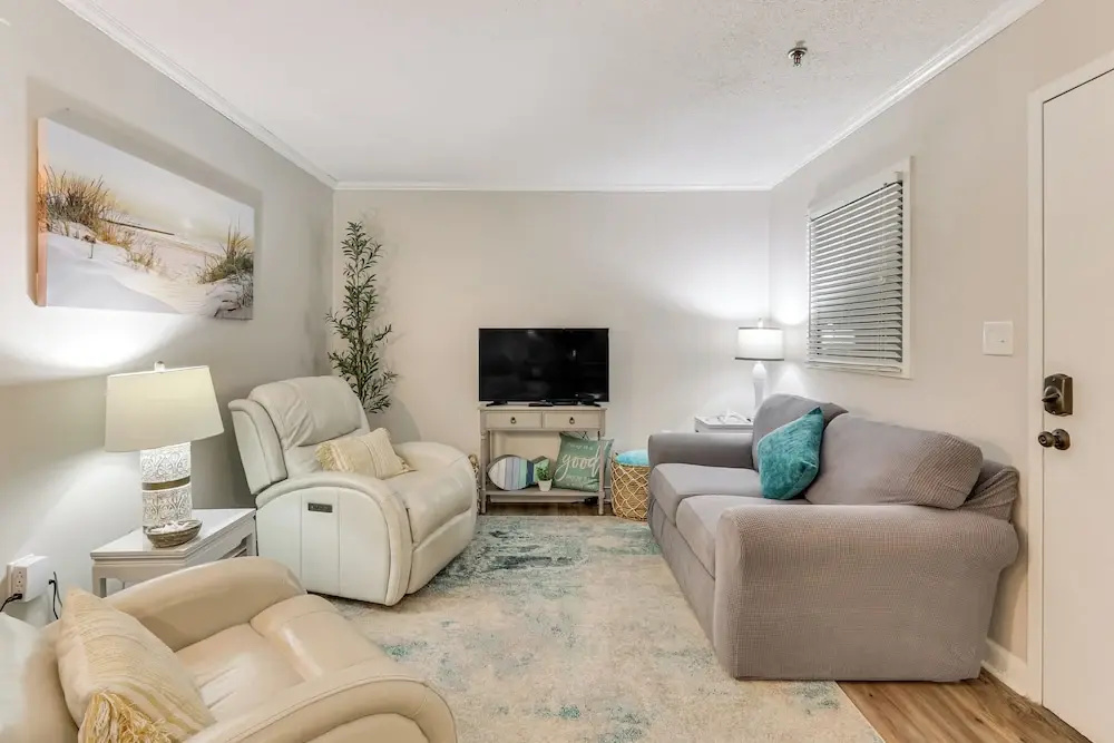'wright by the Beach': Hilton Head Condo w/ Perks