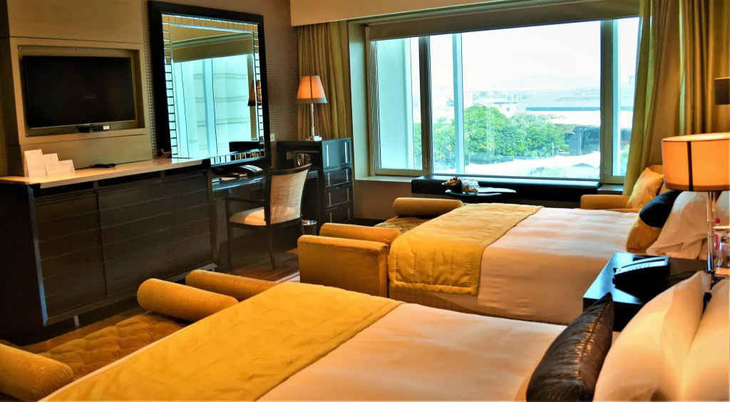 Taj Santacruz - фото 34