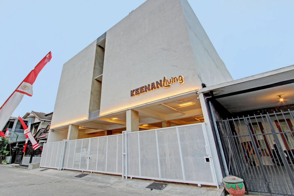 Super OYO Capital O 92987 Keenan Living Perumnas
