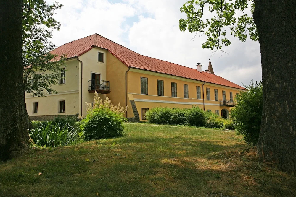 Zamek Jindrichovice