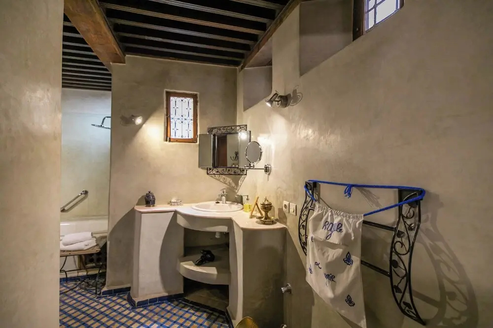 Royal Suite with courtyard view