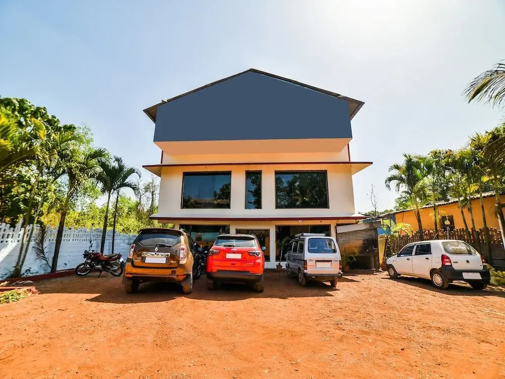 Hotel Empire by OYO Rooms