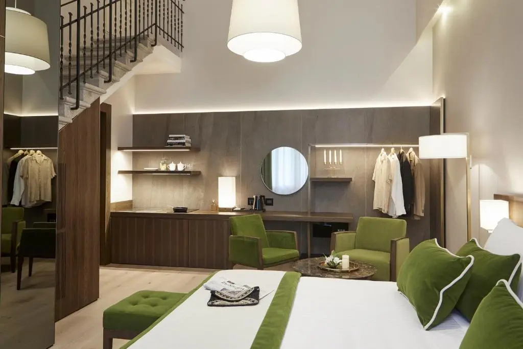 Superior Double room (full double bed)