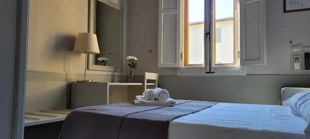 Deluxe Single room