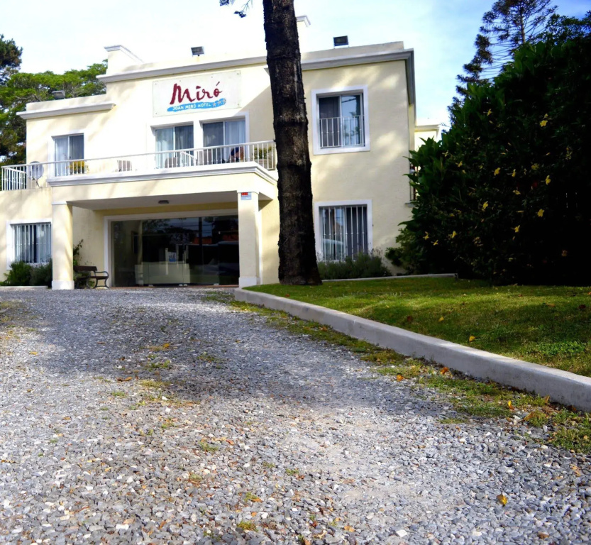 Joan Miró Hotel Boutique