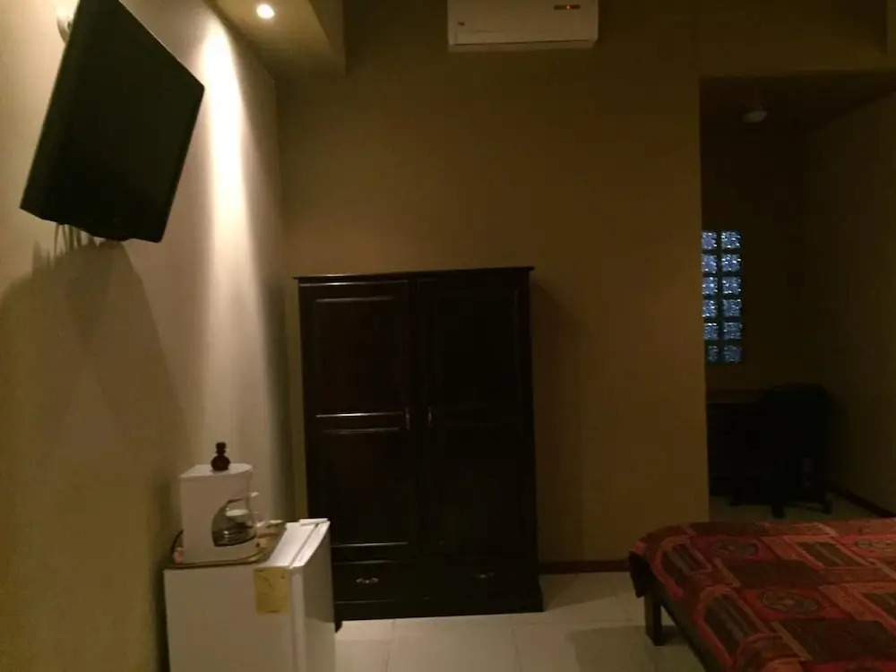 Hotel Vale's - фото 4