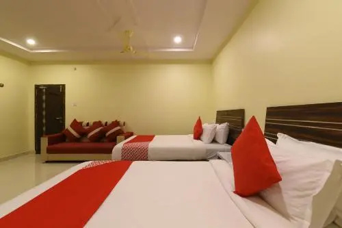 OYO 27635 Hotel Haripriya