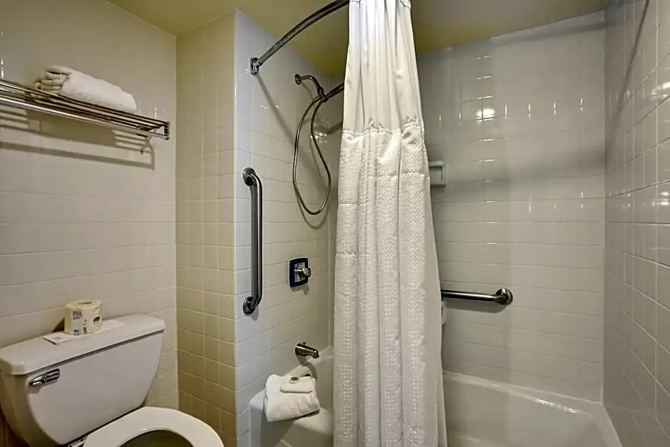 Best Western Potsdam University Park Inn - Chambres