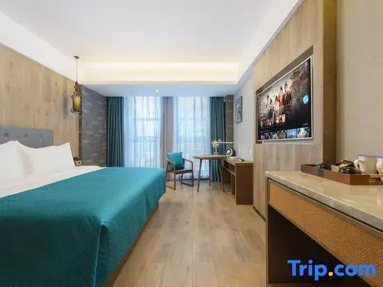 2 Bedrooms Suite