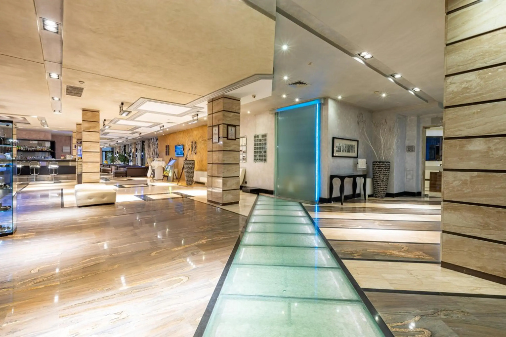 Hotel photo 9