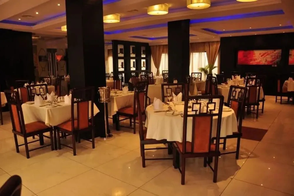Owu Crown Hotel - Général