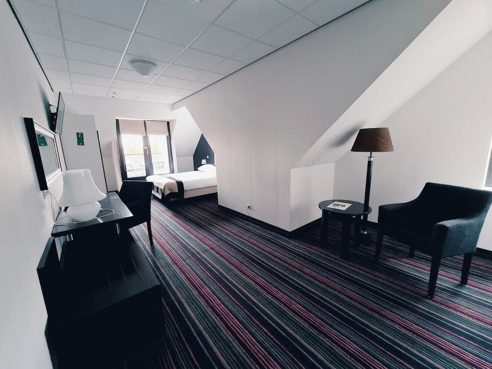 Hotel photo 33