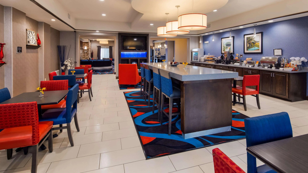 Best Western Plus Ardmore Inn & Suites - фото 31