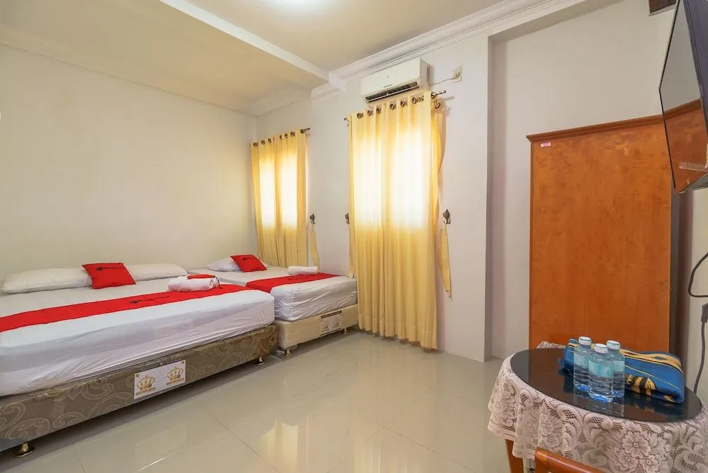 RedDoorz Syariah @ Panglima Nyak Makam Aceh — фото 4