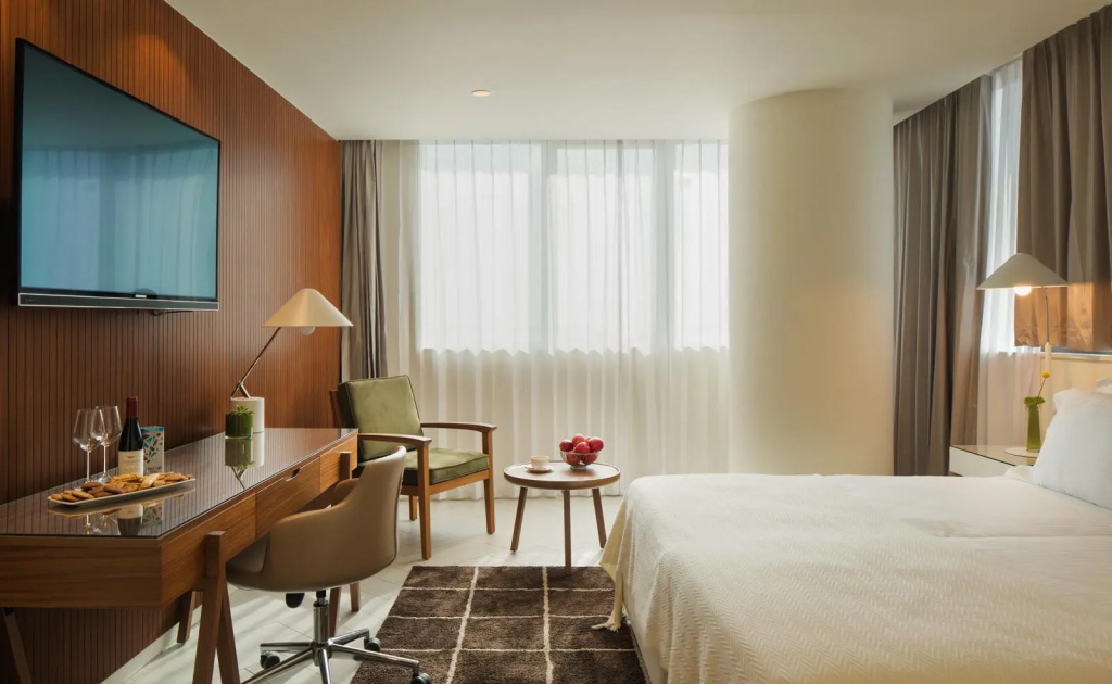 Executive room