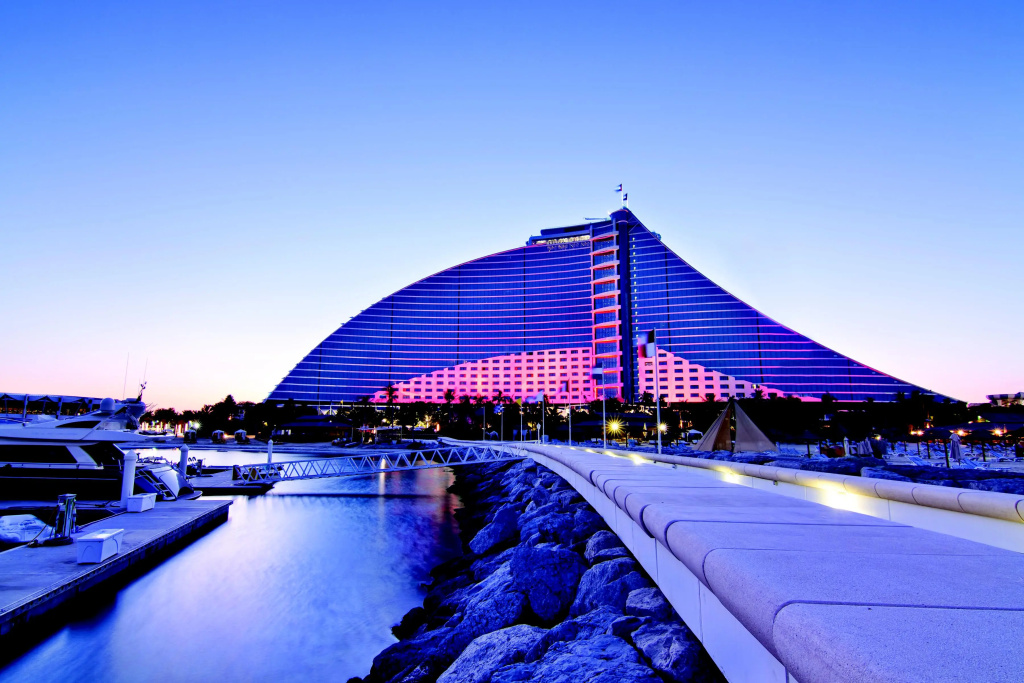 Jumeirah Beach Hotel Dubai — фото