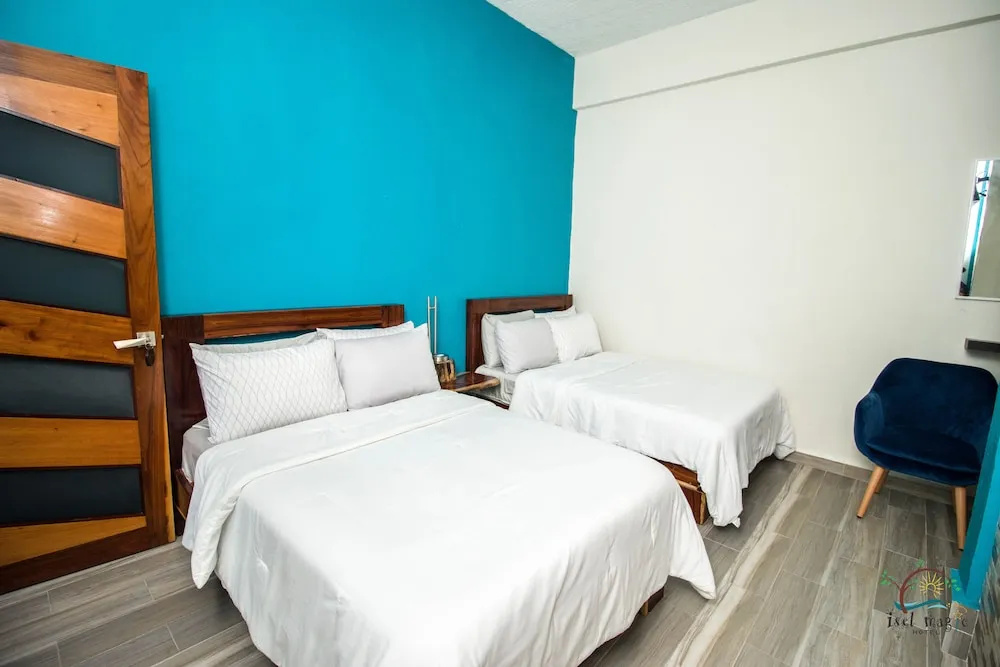 Luxury Quadruple room