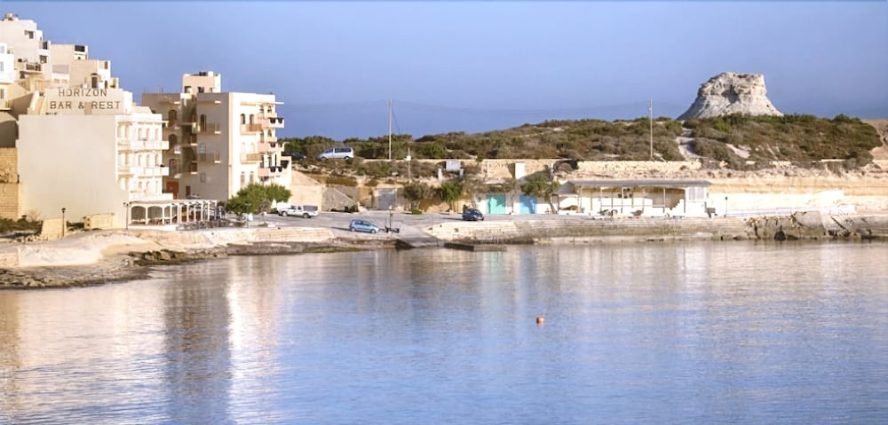 Beach & Waterfront