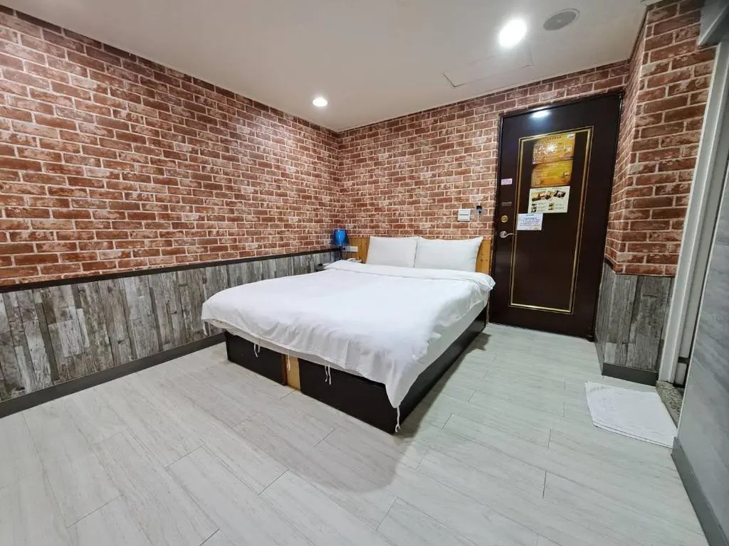 Bin City Hotel - Chambres