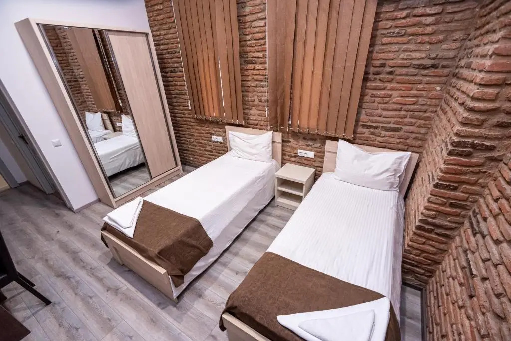 Tiflis Hotel - Chambres