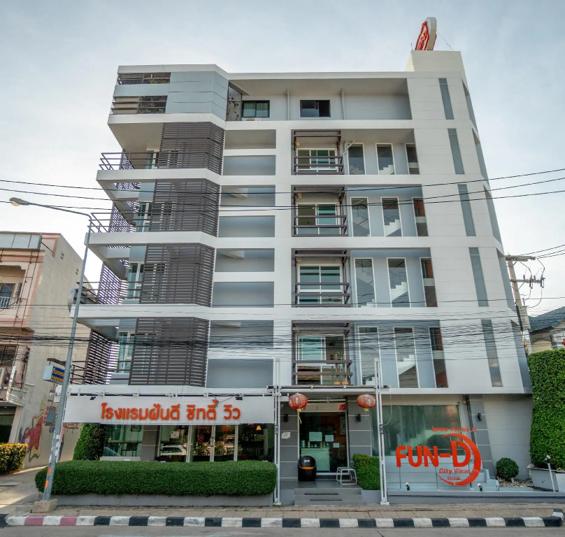 Hotel photo 1