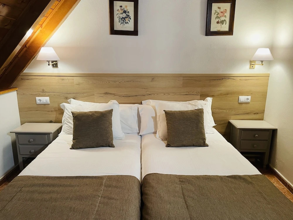 Economy room