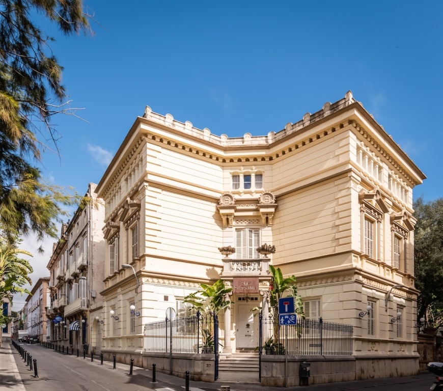 Hotel Medium Sitges 1883