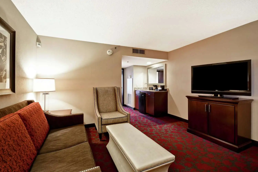 Embassy Suites by Hilton Dulles Airport - Chambres