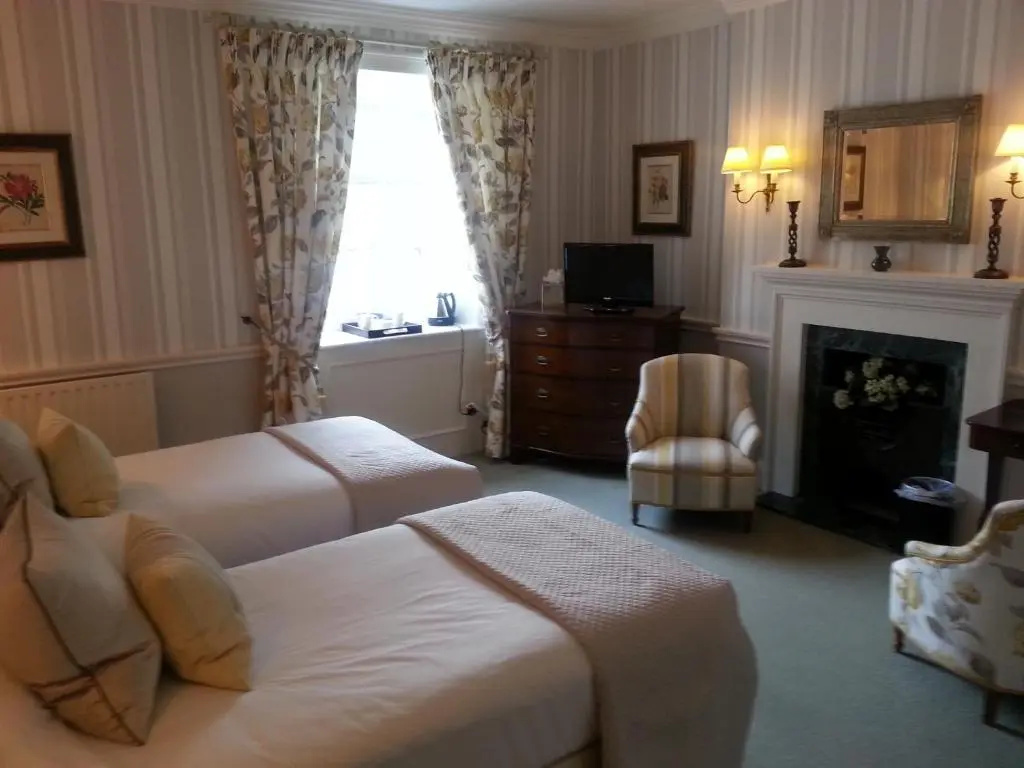 Standard Double room (twin beds)