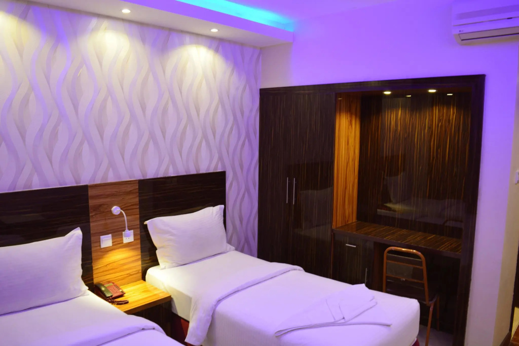 Standard Double room (twin beds)
