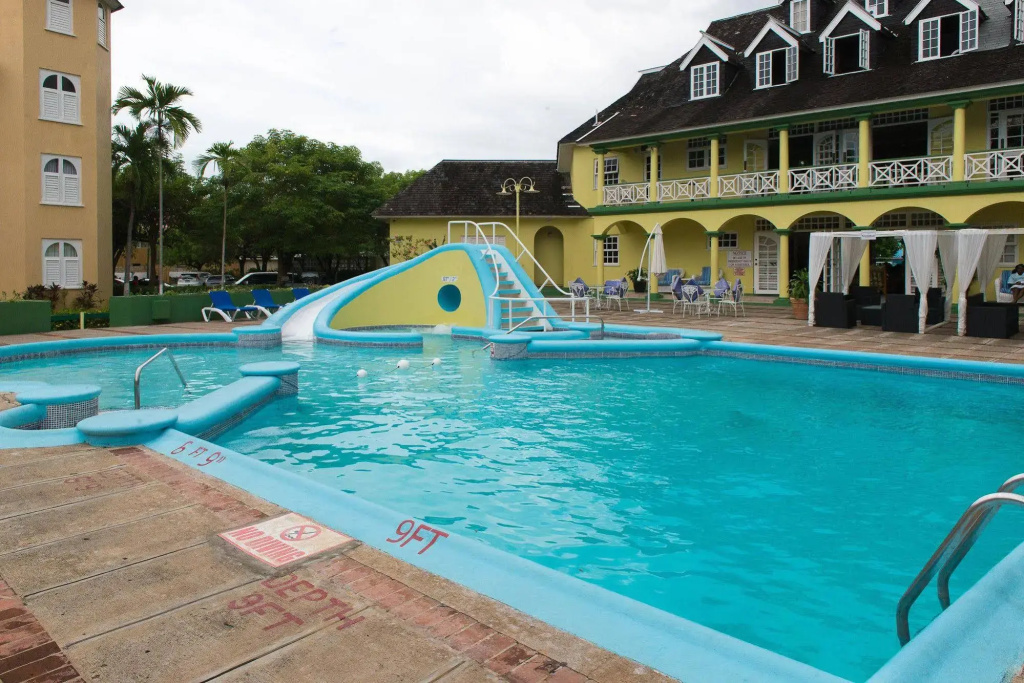 Hotel photo 13