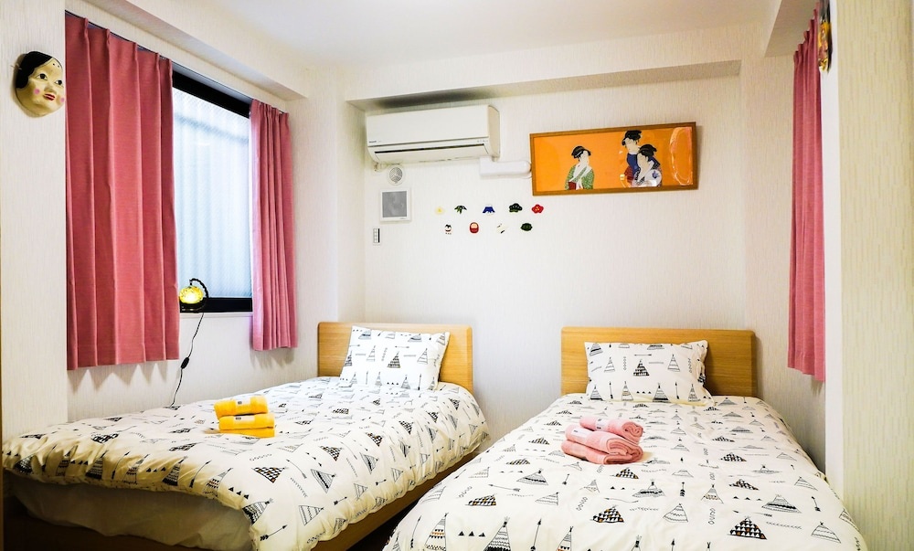 Breeze Shortstay Female Only 사진 3