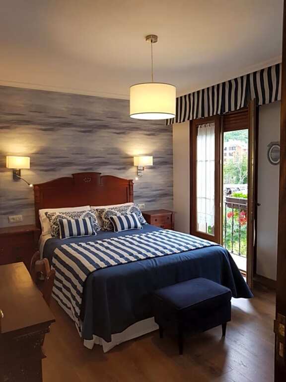 Hotel Rural El Torrejón by null